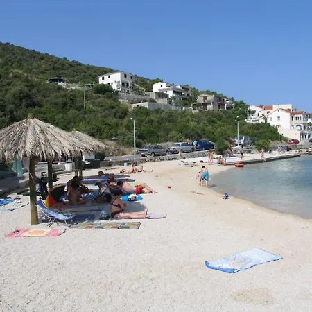 Διαμέρισμα Sweet Marina